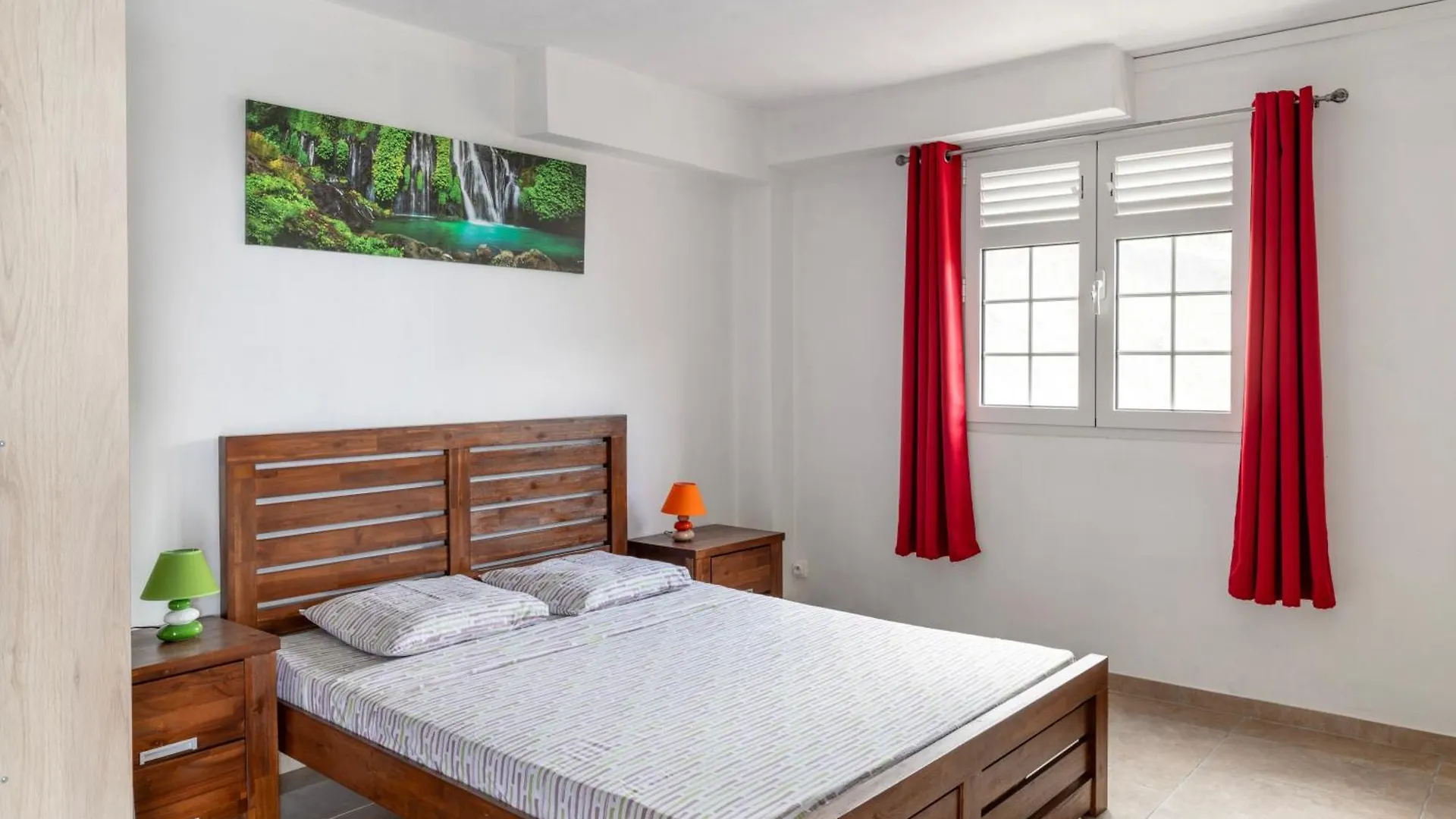 아파트 Appartement Des 5 Tresors - Piscine Et Vue Panoramique Case-Pilote